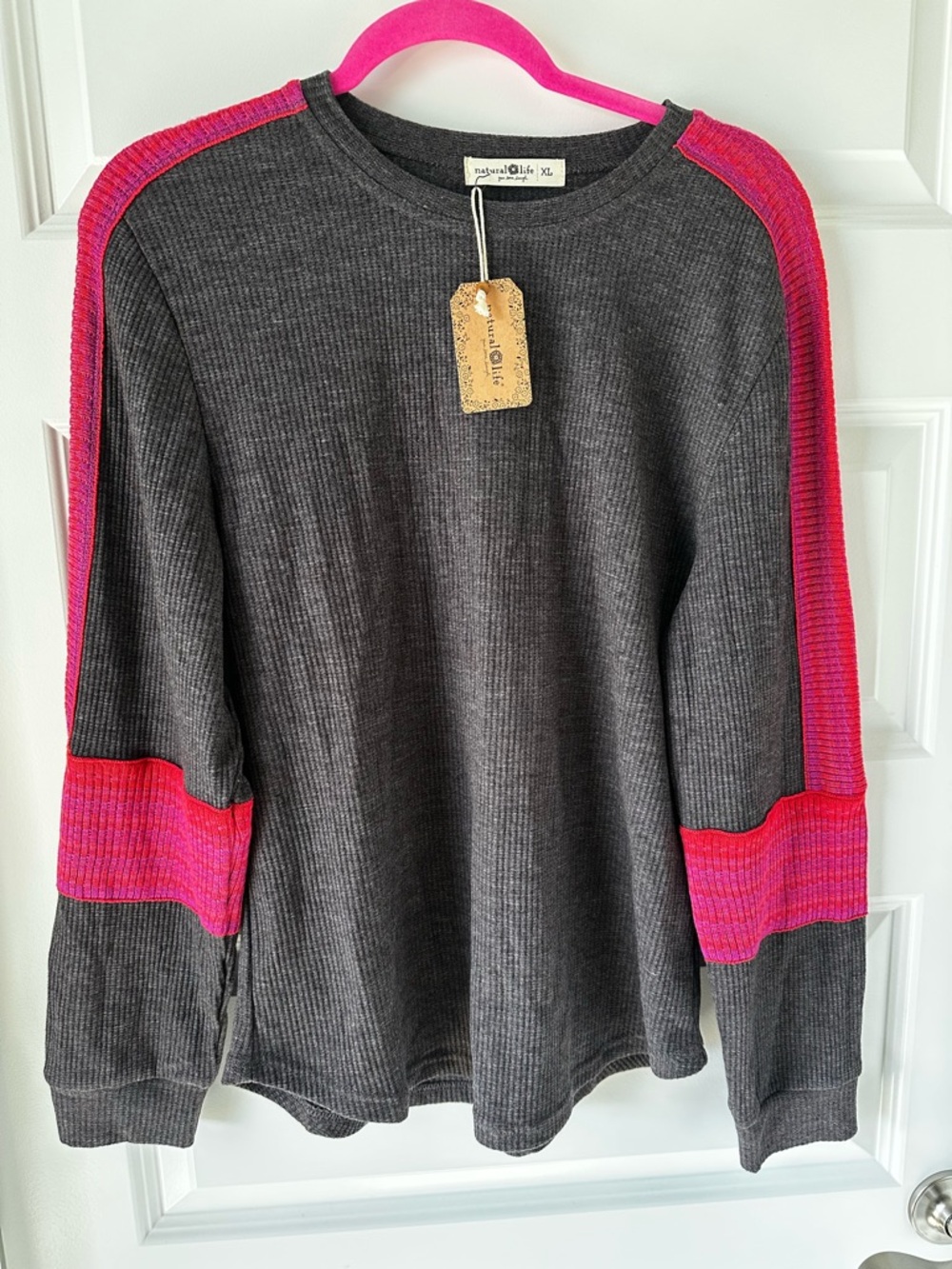 NATURAL LIFE Charcoal Waffle knit Crewneck Sweater with Pink Sleeve Panels